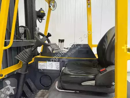 رافعة شوكية متعددة الاتجاهات Combilift