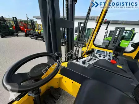 Многоходовой погрузчик Combilift