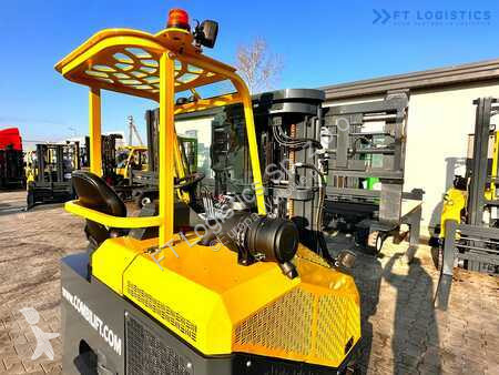 Stivuitor multidirectional Combilift