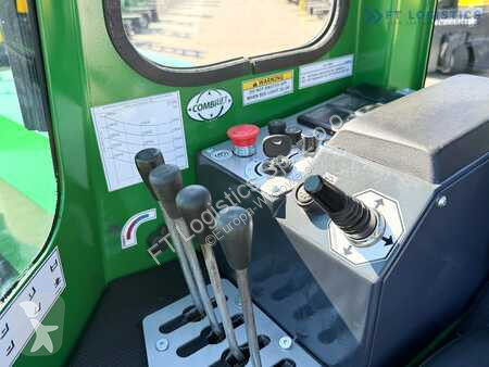 Stivuitor multidirectional Combilift
