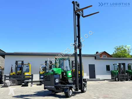Stivuitor multidirectional Combilift