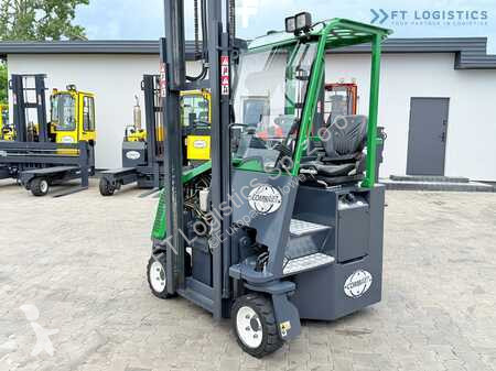 Stivuitor multidirectional Combilift