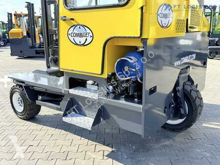 Stivuitor multidirectional Combilift