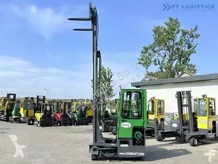 Štvorcestný vysokozdvižný vozík Combilift