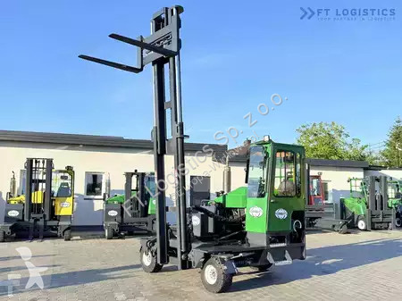 Štvorcestný vysokozdvižný vozík Combilift