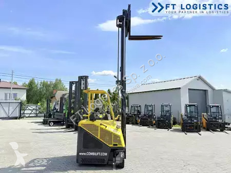 Многопосочен кар Combilift
