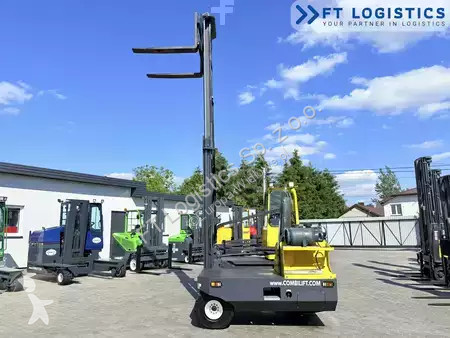 Stivuitor multidirectional Combilift