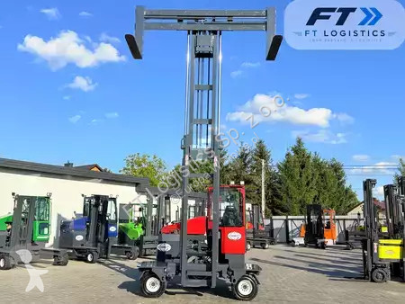 Stivuitor multidirectional Combilift