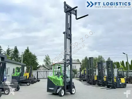رافعة شوكية متعددة الاتجاهات Combilift