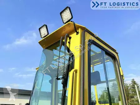 Многоходовой погрузчик Combilift