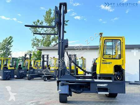 Empilhador multi direccional Combilift