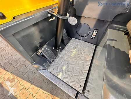 Stivuitor multidirectional Combilift