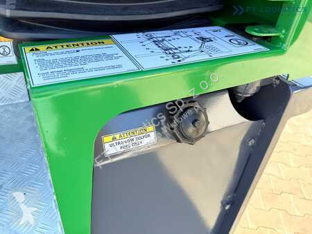 Stivuitor multidirectional Combilift