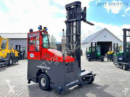 Empilhador multi direccional Combilift
