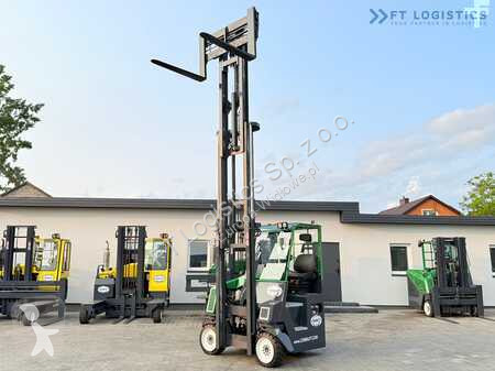 Stivuitor multidirectional Combilift