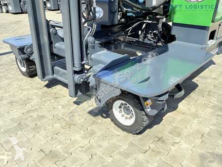 رافعة شوكية متعددة الاتجاهات Combilift