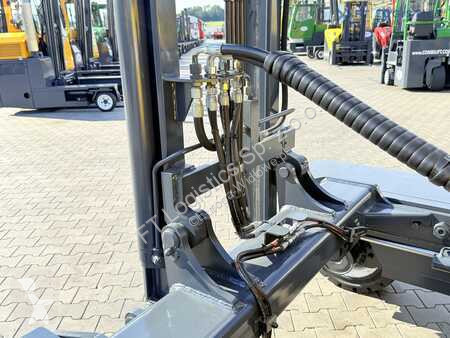Stivuitor multidirectional Combilift