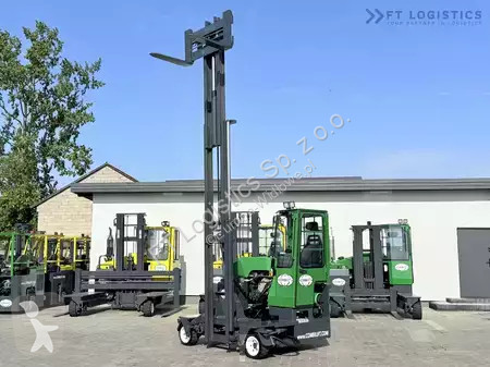 Štvorcestný vysokozdvižný vozík Combilift