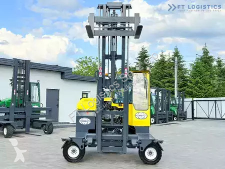 Štvorcestný vysokozdvižný vozík Combilift