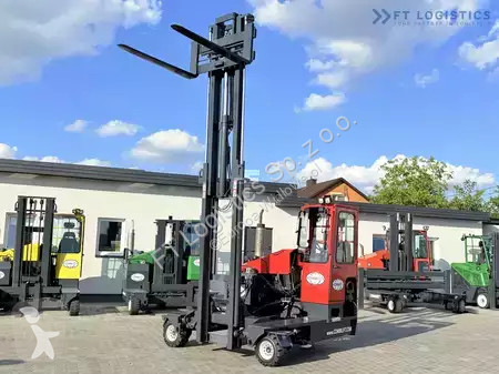 Štvorcestný vysokozdvižný vozík Combilift