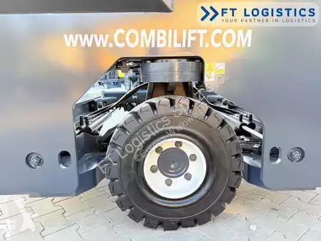 Štvorcestný vysokozdvižný vozík Combilift