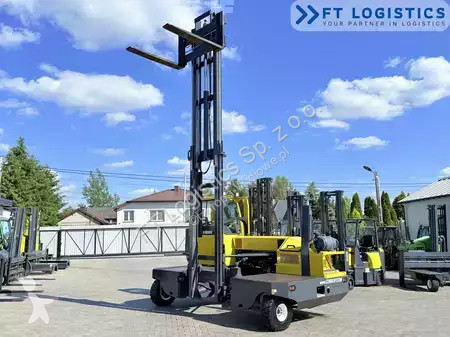 Stivuitor multidirectional Combilift