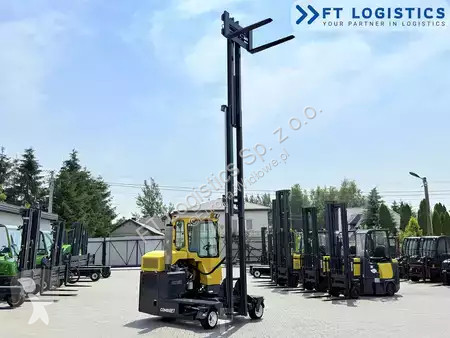 Stivuitor multidirectional Combilift
