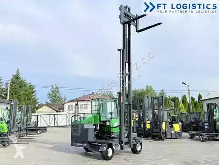 Stivuitor multidirectional Combilift