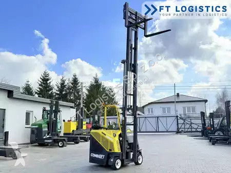 رافعة شوكية متعددة الاتجاهات Combilift