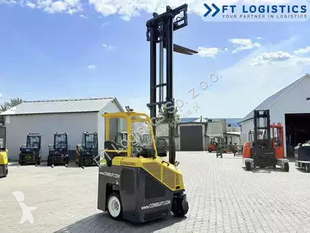 رافعة شوكية متعددة الاتجاهات Combilift