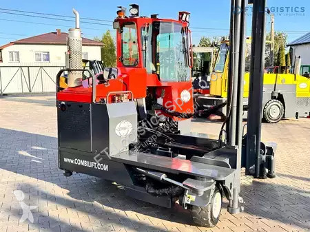 رافعة شوكية متعددة الاتجاهات Combilift