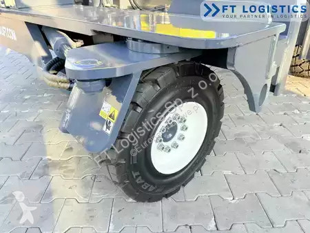 Stivuitor multidirectional Combilift