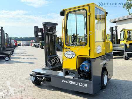 Stivuitor multidirectional Combilift