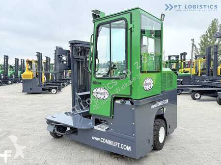 Stivuitor multidirectional Combilift