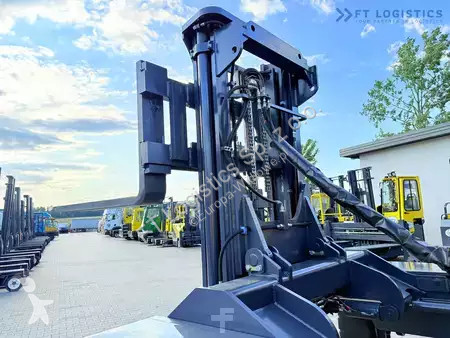 Štvorcestný vysokozdvižný vozík Combilift