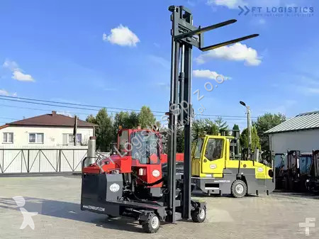 Štvorcestný vysokozdvižný vozík Combilift