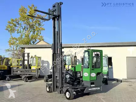 Štvorcestný vysokozdvižný vozík Combilift