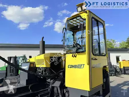 Многопосочен кар Combilift