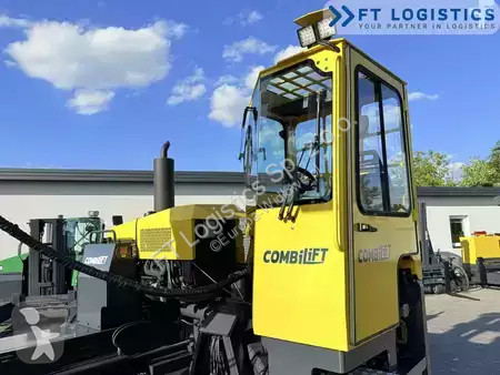 Многоходовой погрузчик Combilift
