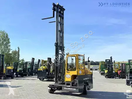 Многоходовой погрузчик Combilift