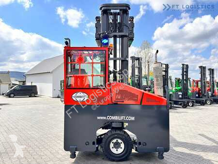 Empilhador multi direccional Combilift