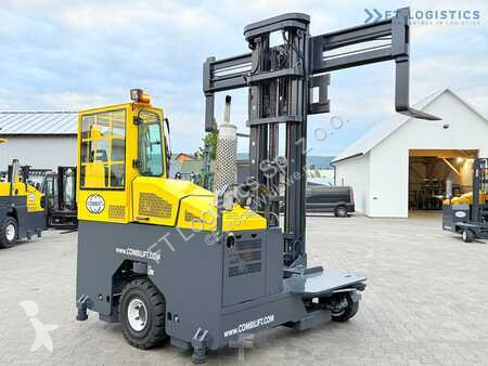 Stivuitor multidirectional Combilift
