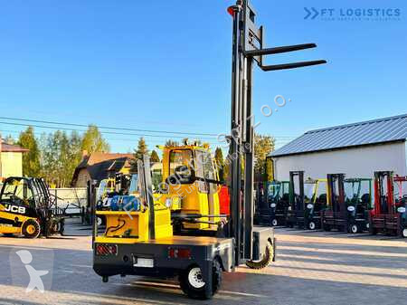 Stivuitor multidirectional Combilift