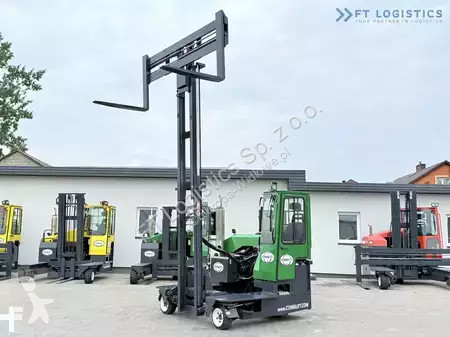 Štvorcestný vysokozdvižný vozík Combilift