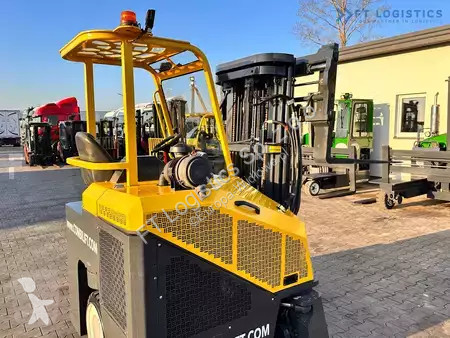 Štvorcestný vysokozdvižný vozík Combilift