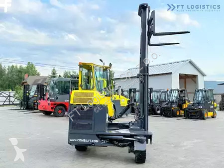 Štvorcestný vysokozdvižný vozík Combilift