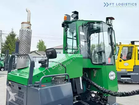 Štvorcestný vysokozdvižný vozík Combilift