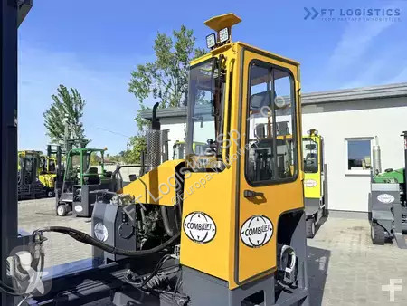 Štvorcestný vysokozdvižný vozík Combilift