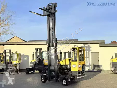 Štvorcestný vysokozdvižný vozík Combilift