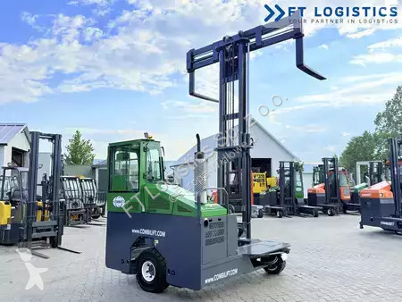 Многопосочен кар Combilift